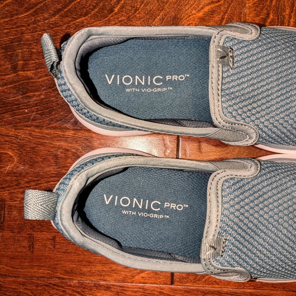 Vionic Womens Julianna Sz 5 Sage Green Slip-on Sneaker Mesh Work Shoe Comfort - Picture 10 of 12